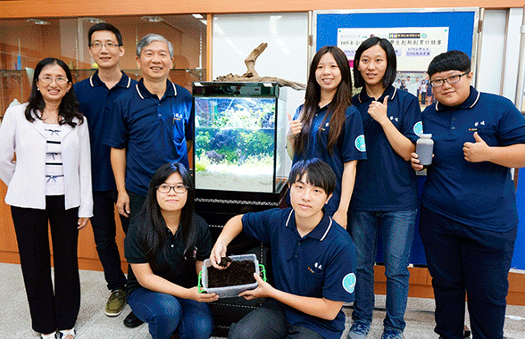 跨領域合作團隊-環保“蝦”拚趣