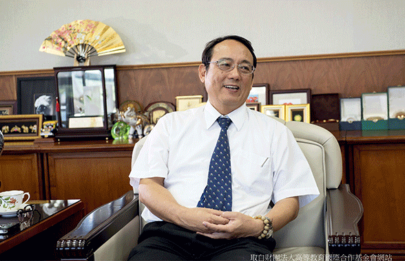 深耕臺泰教育 獲選最佳典範